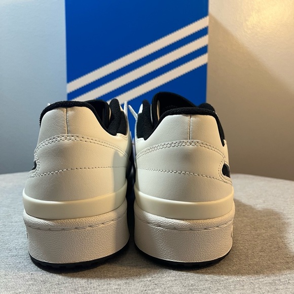 Adidas Originals Forum Low CL White/Black Men's Shoe Size 12 IH7830​ - Picture 5 of 11